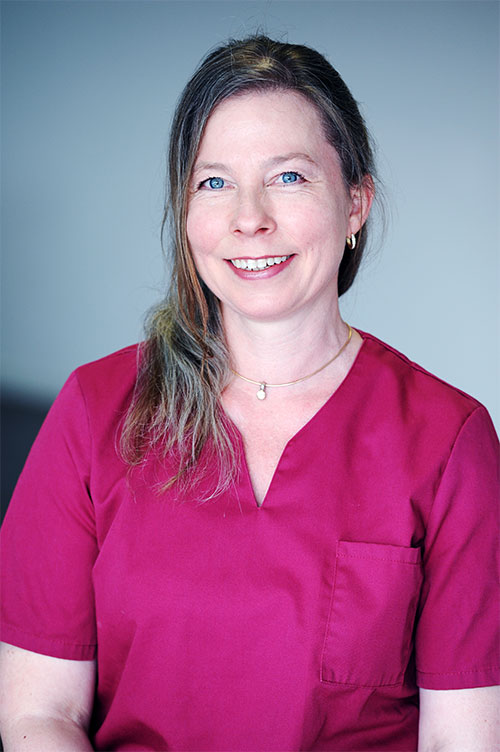 Steffi Hahn, Empfang & Assistenz